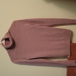 100% cashmere Ann Taylor turtleneck sweater